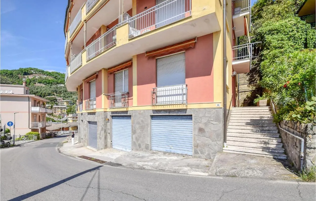 Pet Friendly Apartment In Moneglia With Kitchen 이탈리아