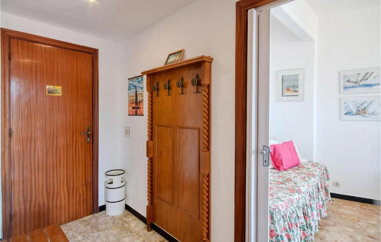 Pet Friendly Apartment In Moneglia With Kitchen 0*,  이탈리아